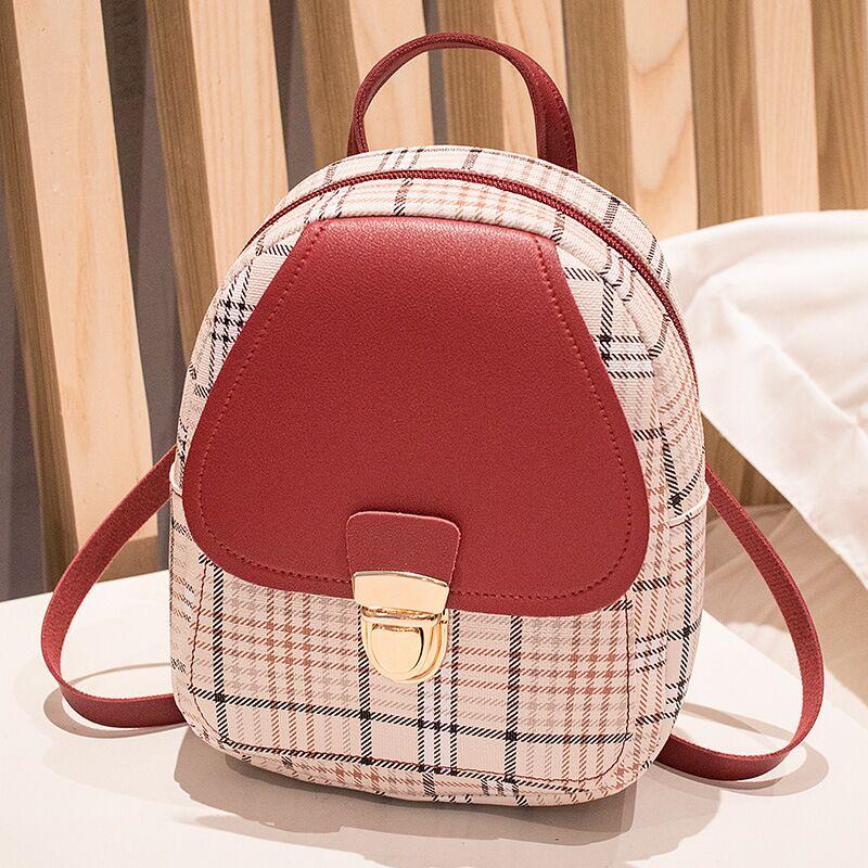 Mochila pequeña para dama a cuadros con broche y monedero