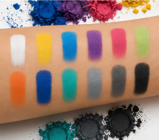 Bold Aura Eyeshadow Palette